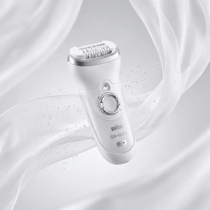 Miniatyr: Braun Silk-épil 9 epilator mot en vit wet dry-bakgrund