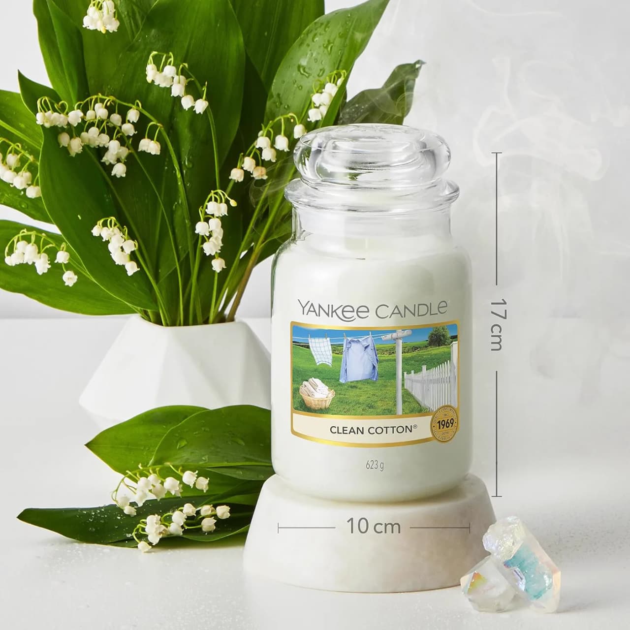 Miniatyr: Yankee Candle Clean Cotton med funktioner från Amazon-bilder